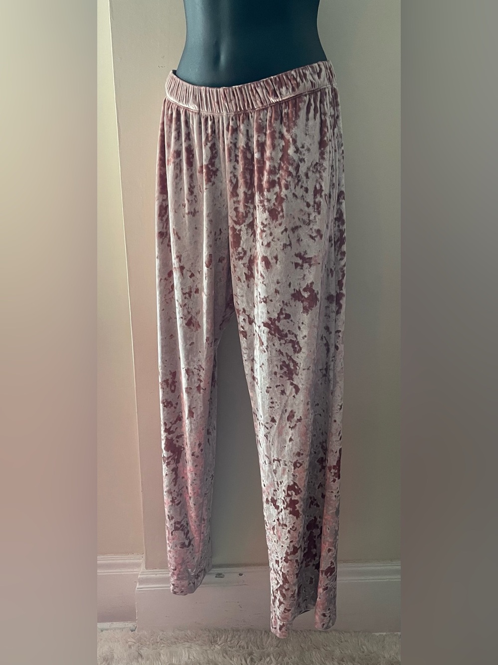 Victoria's Secret Pink Crushed Velour Lounge/Pj Pants Size Medium